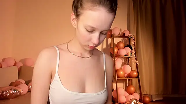 LachelleFrommer online show from 02/16/26, 01:04