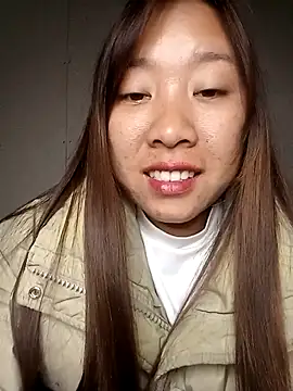 Minsssa20 online show from 12/14/25, 04:40