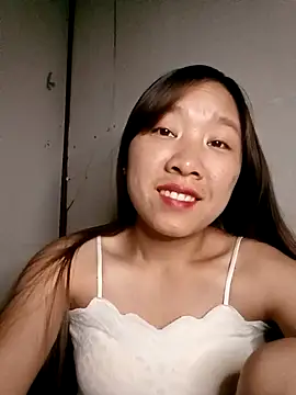 Minsssa20 online show from 04/15/26, 11:27