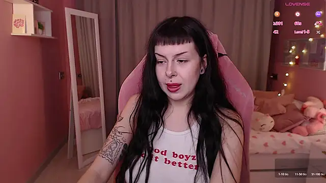 Eliza Bennet online show from 12/01/25, 10:27