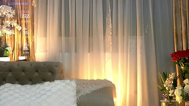 ChloeVelvetx online show from 07/13/26, 08:19