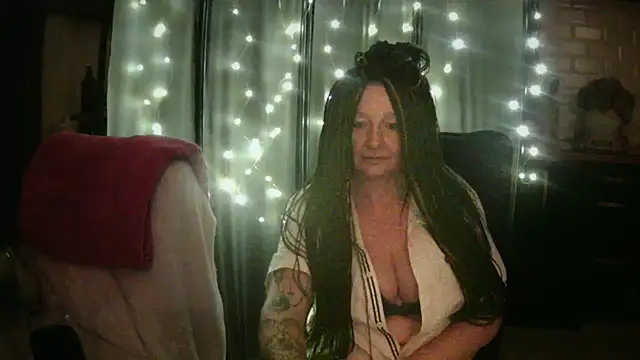 pixxiexo online show from 01/12/26, 01:34