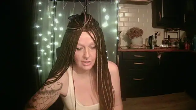 pixxiexo online show from 02/21/26, 12:12