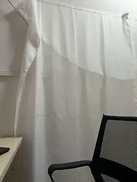 A-ZJunn online show from 03/06/26, 12:44