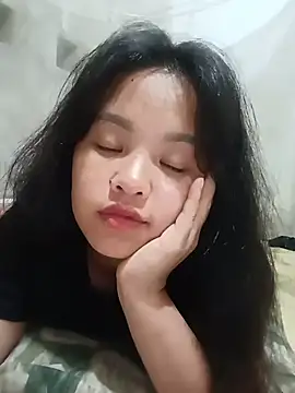 Snapshot of Pretty-haert chatting on 06/06/26, 04:12 Pretty-haert online show from 06/06/26, 04:12