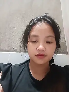Snapshot of Pretty-haert chatting on 06/21/26, 03:18 Pretty-haert online show from 06/21/26, 03:18