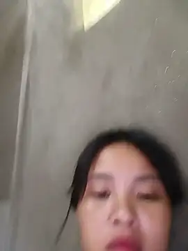 Snapshot of Pretty-haert chatting on 06/20/26, 04:39 Pretty-haert online show from 06/20/26, 04:39