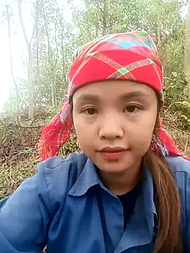 Pretty-haert online show from 12/17/25, 03:11