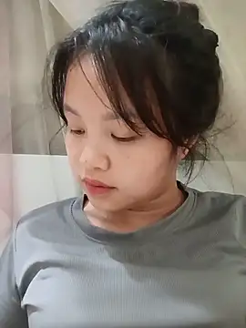 Snapshot of Pretty-haert chatting on 05/25/26, 06:12 Pretty-haert online show from 05/25/26, 06:12