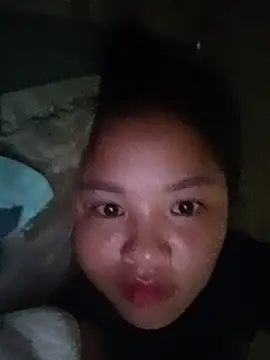 Snapshot of Pretty-haert chatting on 06/21/26, 01:33 Pretty-haert online show from 06/21/26, 01:33
