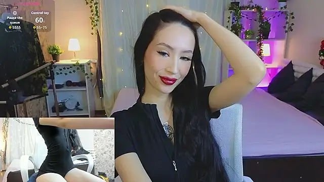 Ssin Megan online show from 01/08/26, 12:44