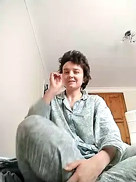 Snapshot of Amy01112 chatting on 05/18/26, 10:53 Amy01112 online show from 05/18/26, 10:53