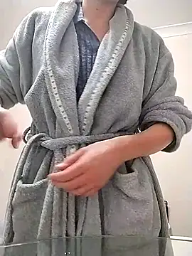 Amy01112 online show from 04/17/26, 11:29