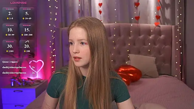 Snapshot of LilianHoward chatting on 02/12/26, 01:22 LilianHoward online show from 02/12/26, 01:22