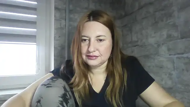 Cute Juliia online show from 12/01/25, 08:04