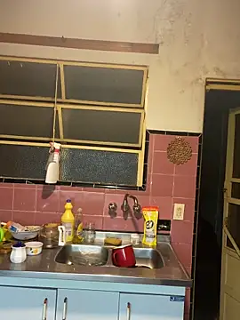 Snapshot of Petebulimia chatting on 02/06/26, 11:56 Petebulimia online show from 02/06/26, 11:56