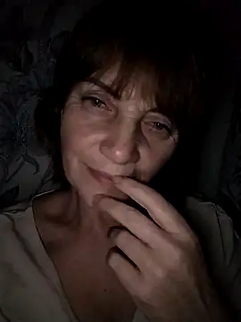 MichelleLove48 online show from 12/14/25, 07:52