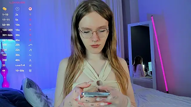 Snapshot of AnGee_ chatting on 06/02/26, 12:49 AnGee online show from 06/02/26, 12:49