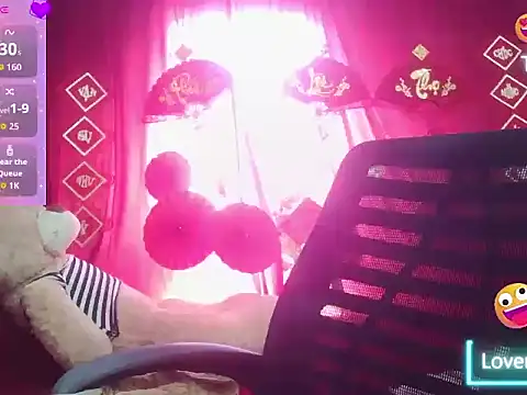 Mio Nips online show from 12/15/25, 04:29