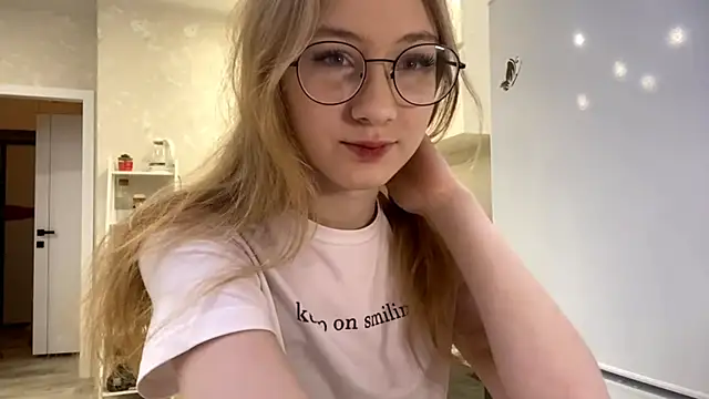 MargyDejong online show from 12/16/25, 02:21