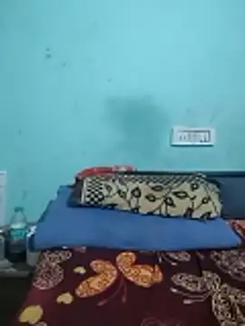 Snapshot of its_me_anjuu chatting on 12/18/25, 03:05 its me anjuu online show from 12/18/25, 03:05