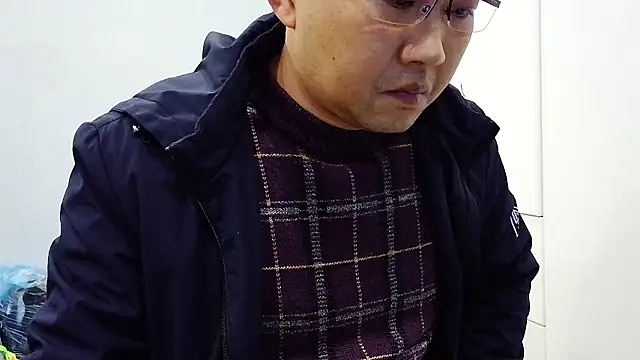 tudou9899 online show from 01/15/26, 03:48