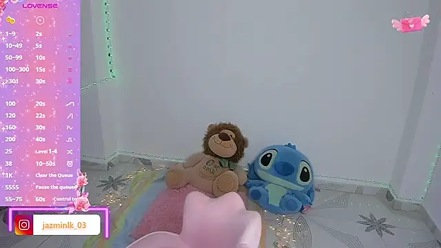 Jazmin kithana online show from 02/23/26, 03:19