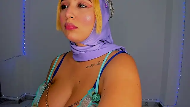 Jazmin kithana online show from 02/25/26, 03:51