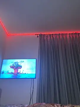 Snapshot of Crazy_Marshall chatting on 11/30/25, 11:49 Crazy Marshall online show from 11/30/25, 11:49