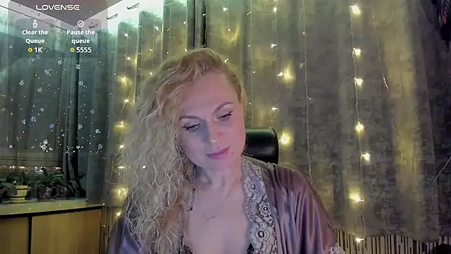 LanaLight x online show from 01/09/26, 05:53