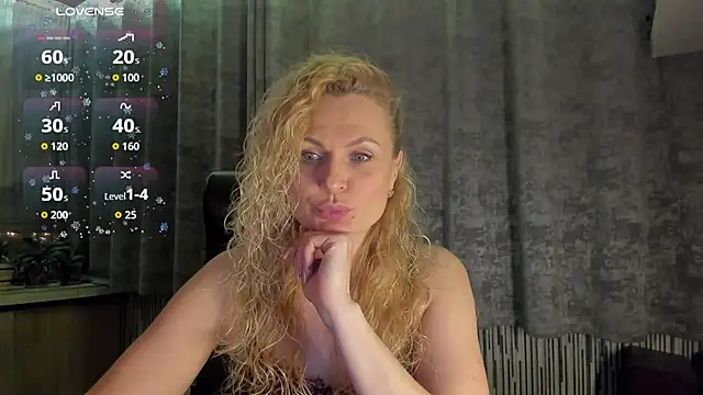 LanaLight x online show from 03/26/26, 09:35