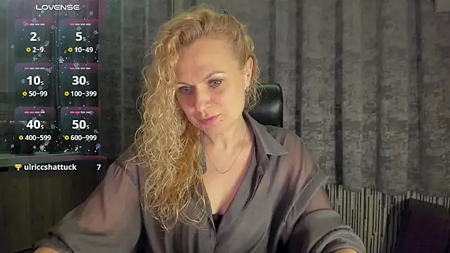 LanaLight x online show from 03/29/26, 08:21