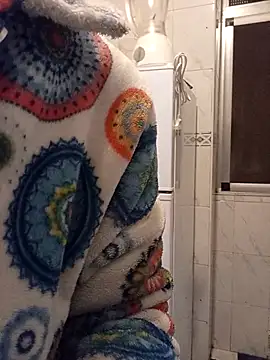 gatitachula93 online show from 02/14/26, 01:28