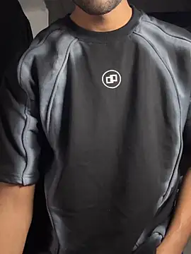 Snapshot of fitboy_xxx chatting on 12/18/25, 06:34 fitboy xxx online show from 12/18/25, 06:34