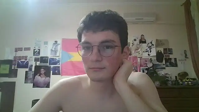 leo cutie online show from 03/12/26, 08:35