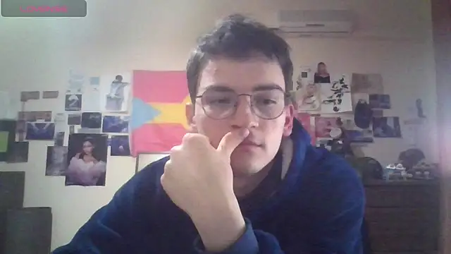 leo cutie online show from 02/18/26, 08:49