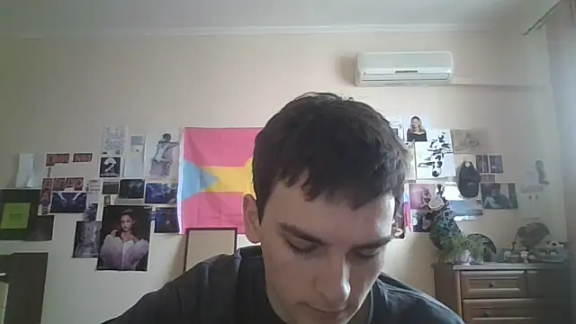 leo cutie online show from 02/14/26, 10:15