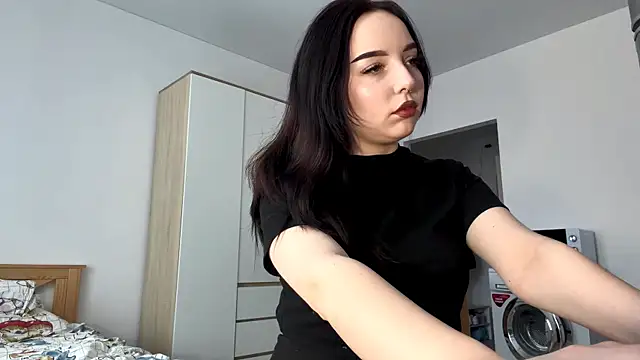 WhiteNoiseJoy online show from 12/22/25, 09:09