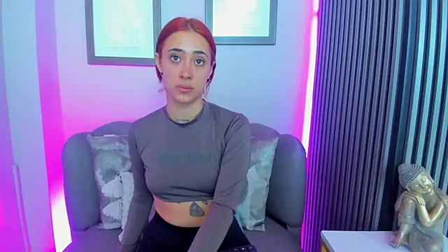 Snapshot of Ariana_collinss chatting on 02/17/26, 11:18 Ariana collinss online show from 02/17/26, 11:18