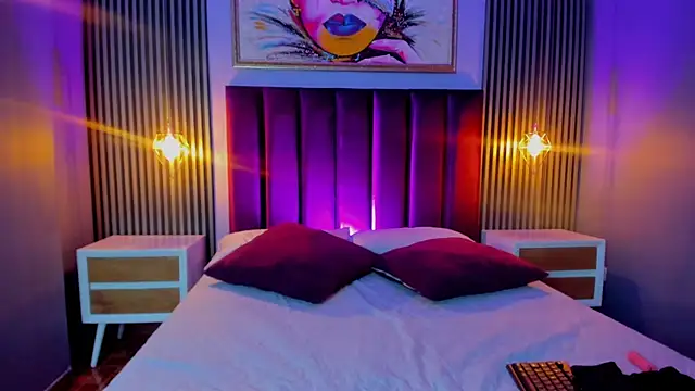 Ariana collinss online show from 04/01/26, 12:50