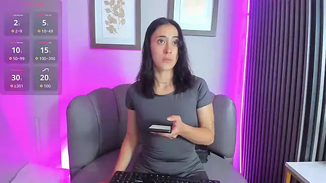 Ariana collinss online show from 04/02/26, 01:18