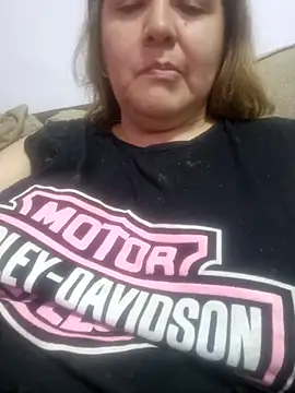 Snapshot of cande_h chatting on 12/01/25, 12:55 cande h online show from 12/01/25, 12:55