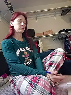 poleslut69 online show from 04/13/26, 01:37