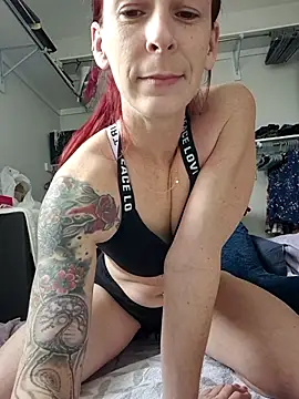 poleslut69 online show from 02/22/26, 06:42