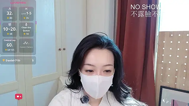 nayomi 34f online show from 02/24/26, 03:18