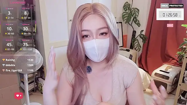 nayomi 34f online show from 06/18/26, 05:28