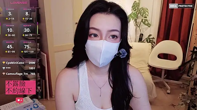 nayomi 34f online show from 04/03/26, 04:41