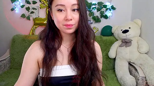 AlinaEleven online show from 02/05/26, 10:05