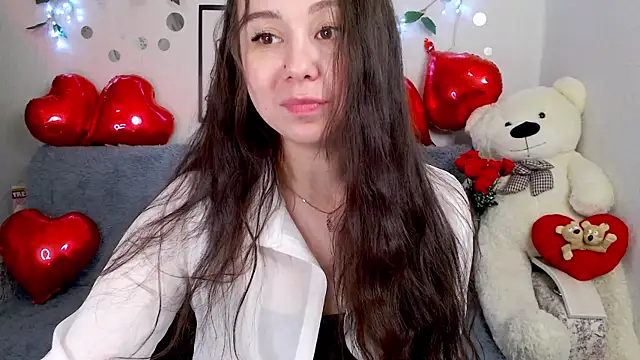 AlinaEleven online show from 04/27/26, 10:08