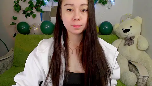 AlinaEleven online show from 12/13/25, 11:44